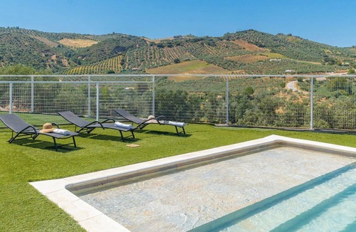 Olvera Villa | Vista Hermosa Olvera by Ruralidays