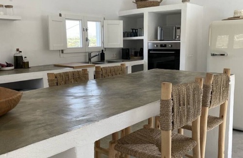 Iznajar Villa | Vista Las Colinas - panoramic views with private pool