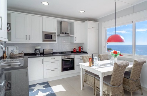 Urbanizacion Ladera del Mar Apartment | Vistas del Mar by Casasol by Interhome