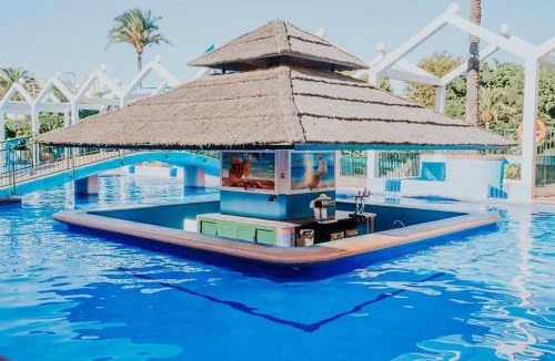 Benalmadena Costa Apartment | "VIVE BENAL BEACH" 3912 con vistas al mar, parque acuático familiar