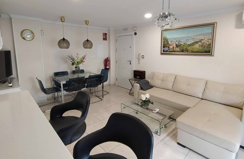 Torrequebrada Apartment | VIVE BENALMÁDENA COSTAMAR Front Line Beach Apartment
