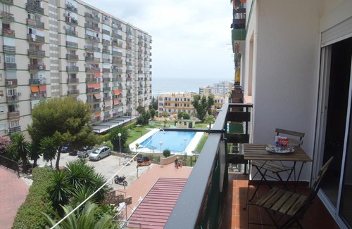 Benalmadena Costa Apartment | VIVE BENALMÁDENA Apartamento Las Naciones, PLAYA a 200 metros