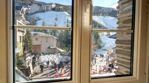 Pradollano Apartment | ViveSierraNevada PLAZA 3dorm 3baños Duplex Montebajo junto ski telecabina Al Ándalus