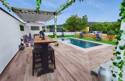 Cogollos de Guadix House | Vivienda Turistica "El Coberteras" with private swimming pool, fireplace, barbecue.