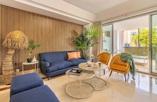 Sotogrande House | Waterfront Polo Royale II – Prime Location with Marina Views