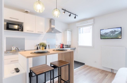 Vauban - Wazemmes Apartment | Wazemmes - Functional studio with parking
