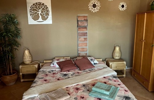 Torre de Benagalbon Bed & Breakfast | Wees Welkom bij Casa Hermosa en Geniet in een Oase van Rust