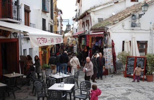 Albaicin Apartment | WIFI Internet center Cheap Calderería