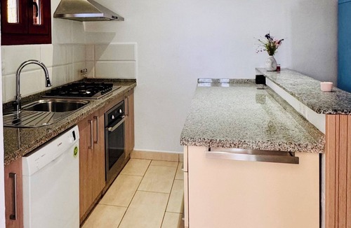 Sayalonga Apartment | WINE AND ART CELLAR (Costa del Sol)
