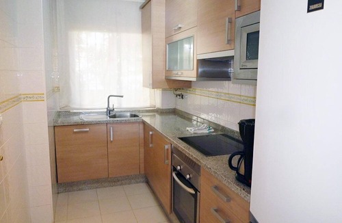 Estepona Apartment | Within an easy walk to the Marina and beaches