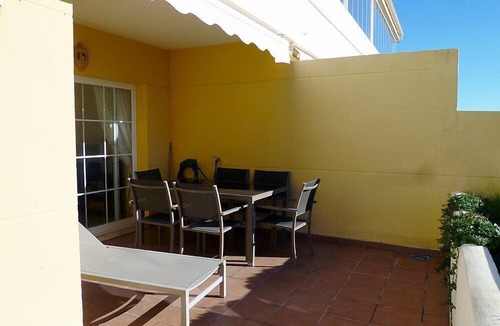 Estepona Apartment | Within an easy walk to the Marina and beaches