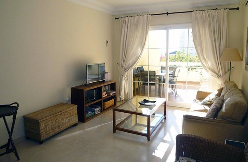 Estepona Apartment | Within an easy walk to the Marina and beaches