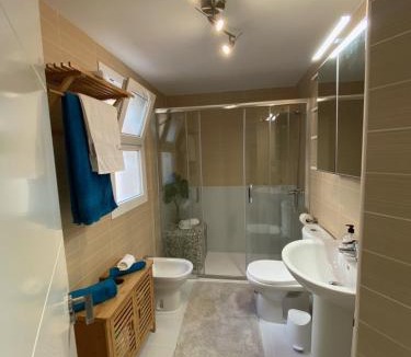Almerimar Apartment | Wonderful apartment at sea and golf course - Fabuloso ático con vistas al mar y campo de golf - Tolle Wohnung am Meer und Golfplatz