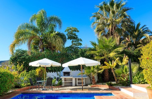 New Golden Mile Villa | Wonderful private villa for 6 guests with WIFI, A/C, private pool, TV and patio