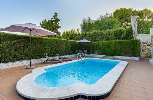 Baena House | Wonderful private villa for 6 people with WIFI, private pool, A/C, TV and terrace