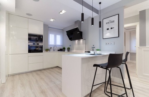 Ensanche Centro Apartment | XPCE SOHO MALAGA REFURBISHED APARTMENT IN TRENDY NEIGHBORHOOD