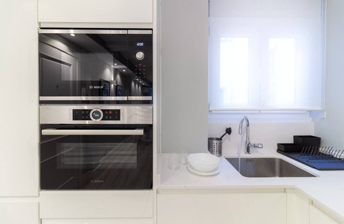 Ensanche Centro Apartment | XPCE SOHO MALAGA REFURBISHED APARTMENT IN TRENDY NEIGHBORHOOD