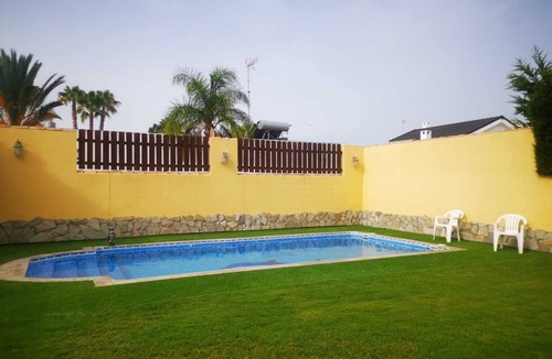 Los Gallos-Cerromolino Ski Chalet | Ye Ye House in Chiclana