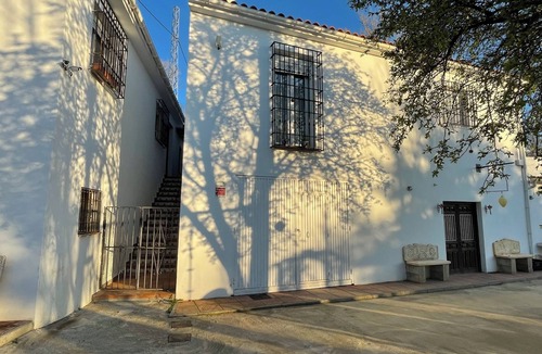 Valle del Zalabi Apartment | Zuchar, rural apartment in Guadix, 5 minutes from the center.