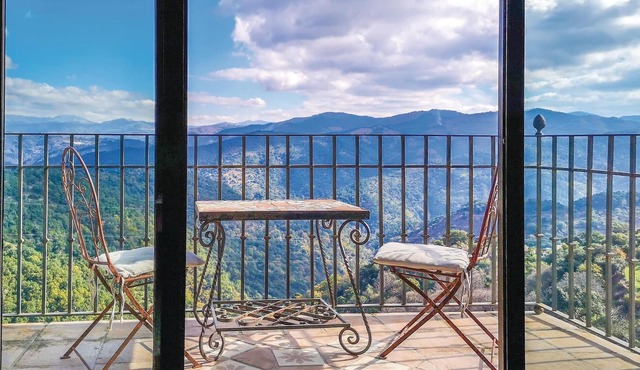 1 bedroom gorgeous home in Benalauría