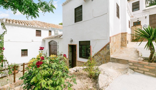 1 bedroom lovely apartment in Iznajar