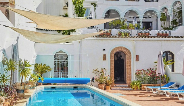 19th-Century Olive Mill with Pool 1h from Marbella