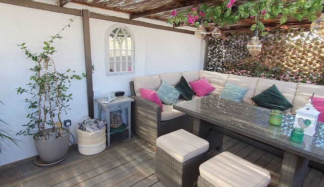 3 bedroom house near Caminito del Rey with roof terrace and countryside views.
