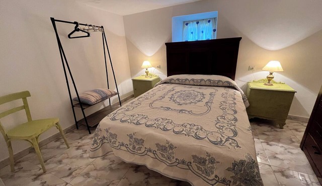 A home where you can enjoy Valdeorras, El Bierzo, or Las Medulas Natural Park,