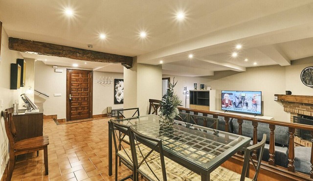 A rural guesthouse in La Rioja, with all the amenities you need to enjoy your stay. in Azofra