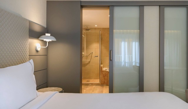 AC Hotel Carlton Madrid by Marriott