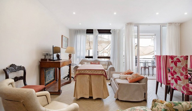 Accessible Holiday Apartment 'Ancha 9' with Private Terrace & A/C