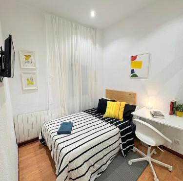 Acogedora habitación en barrio madrileño con encanto