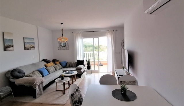 AL06 - Modern 3 bed Duplex, close to beach in El Alamillo