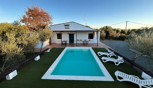 Alba cottages (Ciprés cottage) with private swimming pool.