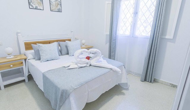 ALCALA DEL RIO, 2 bedroom house en complejo rural