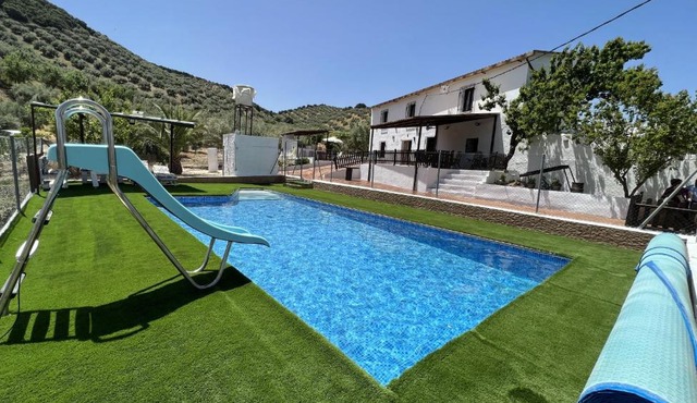 Alojamiento Rural Cortijo Alameda, Las Lagunillas