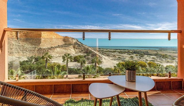 Amazing Apartment in Almerimar