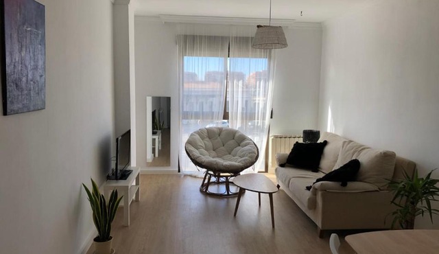 Apartamento Anida junto a la estación de tren
