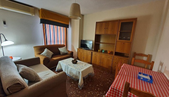 APARTAMENTO ENTRE PATIOS SAN BASILIO