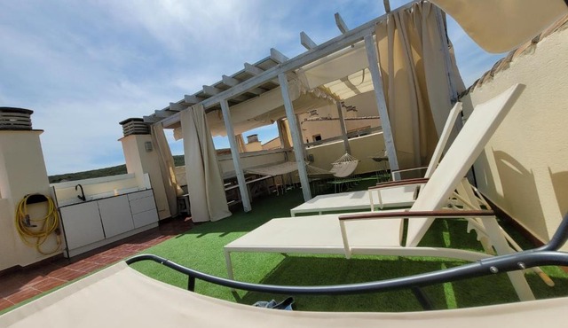 APARTAMENTO SOLEADO ALBORAN Hills
