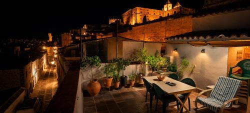 Apartamento Turístico MURALLA DE CÁCERES AT-CC-00601