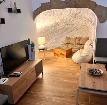 Apartamentos El PELIGRO 3 LA CUEVA