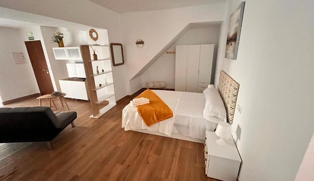 Apartamentos EL PELIGRO 5 ZAGUAN