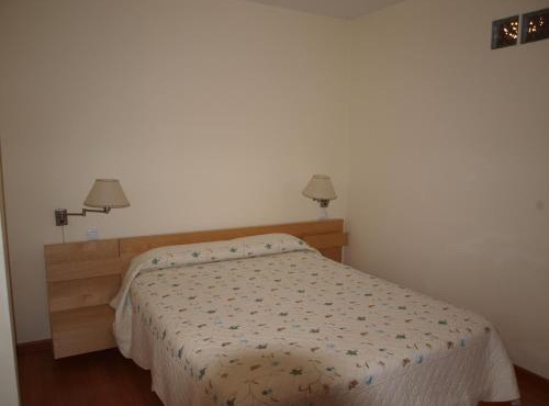 Apartamentos Turísticos La Peña