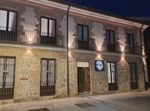 ApartamentosTuristicos Avila Puerta del Alcazar 0-1 in Ávila