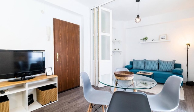 Apartanto en zona Realejo de Granada