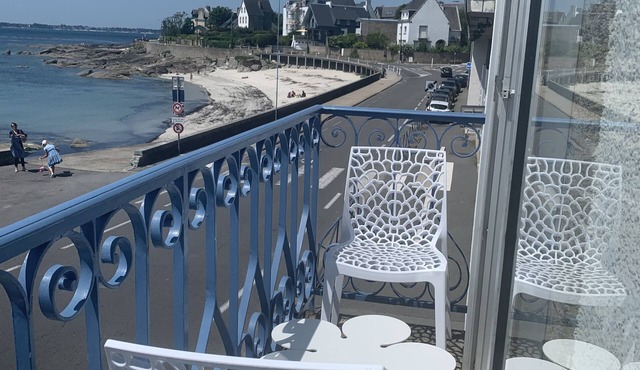 APARTEMENT FACING THE SEA Downtown Concarneau "Le Balcon Bleu in Concarneau