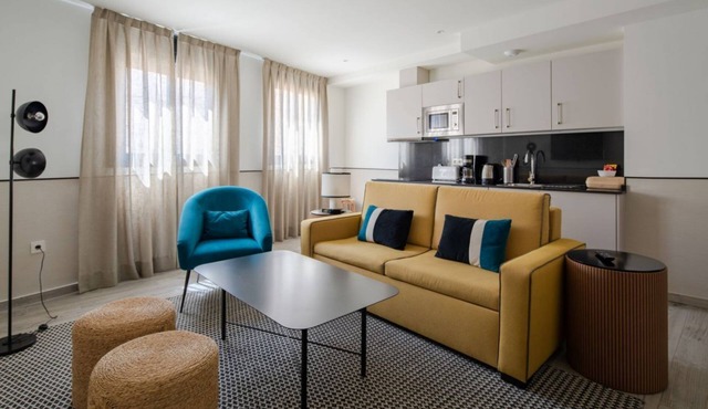 Apartment 1 Bedroom Interior