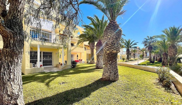 Apartment by Roquetas Beach