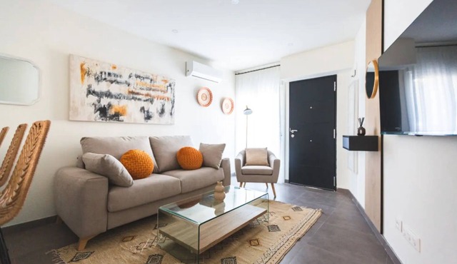 Apartment 'Flores De Cordoba Geraneo 3' with Wi-Fi and Air Conditioning